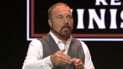 Autor cristão Mark Driscoll alerta sobre amargura dizendo que é "uma fortaleza demoníaca"