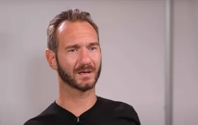 "Você foi feita a imagem de Deus", diz Nick Vujicic sobre crise de identidade sexual