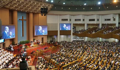 ‘Pentecostalismo está dominando o mundo’, diz jornalista que viajou 12 países