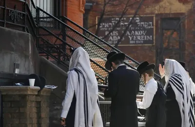 Memorial do Holocausto é inaugurado em Amsterdã em homenagem a vítimas