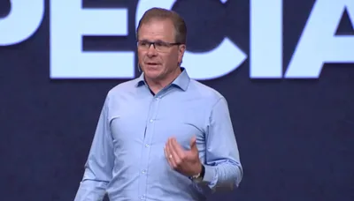Verdade do evangelho é alvo do relativismo, diz escritor cristão