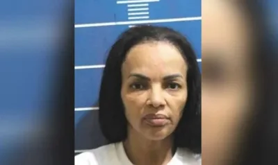 Flordelis aparece abatida e sem peruca em foto na prisão