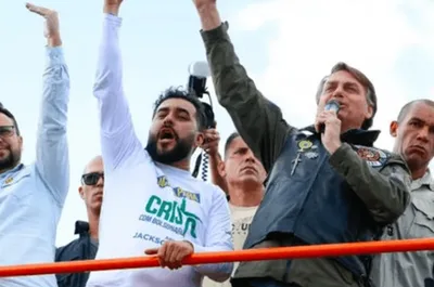Pastor que organizava motociatas de Bolsonaro elogia baixa de preços no governo Lula