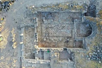 Galileia: arqueólogos encontram mosaico com símbolos cristãos
