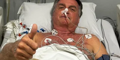 ‘A Deus toda glória’, declara Michelle Bolsonaro após êxito da cirurgia de ex-presidente