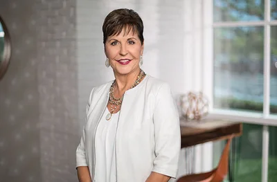 Joyce Meyer encoraja cristãos a fazer do estudo da Bíblia uma “prioridade de vida" | Notícias Gospel