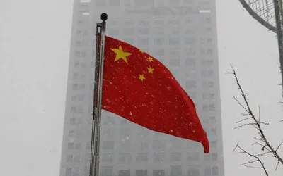 Lei na China instrui doutrinação ideológica do Partido Comunista nas igrejas
