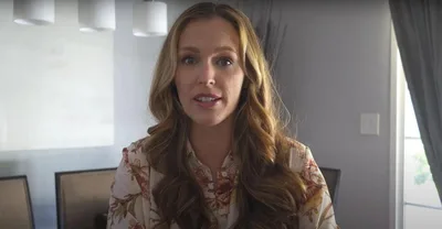 Ex-atriz pornô alerta sobre a sexualização da cultura: "A pornografia está em toda parte"