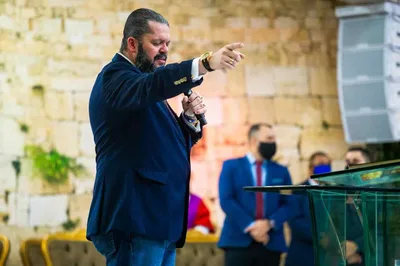 Igreja Plenitude celebra 16 anos de existência; veja programação