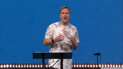 A Bíblia é machista? Pastor explica por que mulheres são chamadas de "parte mais frágil"