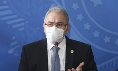 Queiroga rebate juiz e lembra que vacinas “não são obrigatórias”