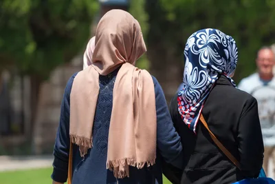 “Eu sou o caminho": jovem muçulmana ouve Jesus e se converte