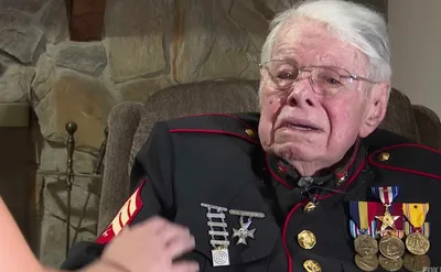 Veterano da 2ª Guerra chora pelo que os EUA virou hoje: "Tudo foi pelo ralo"