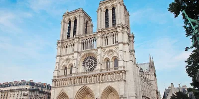 A Notre Dame está sendo reinaugurada – como uma igreja?