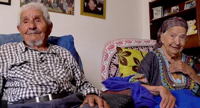 "Deus nos protegeu, e que nos deixe morrer juntos", diz casal judeu unido há 91 anos