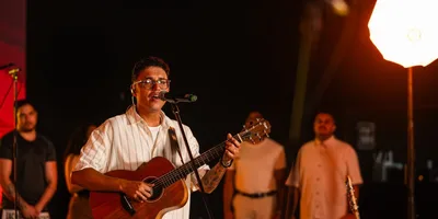 José Wellington lança o álbum “Vem Marcar (Ao Vivo)” e clipe de “A Ti Seja a Glória”