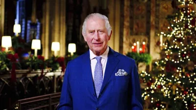 "O Cristianismo está sob ataque", adverte ex-capelão da rainha Elizabeth ao rei