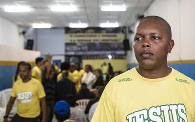 Ex-viciado volta a Cracolândia para evangelizar: "É a realidade que vivi"