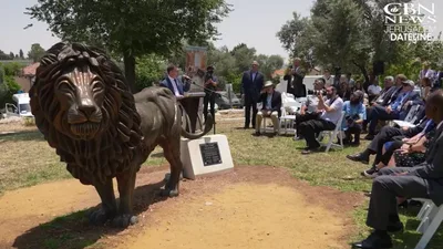 Para celebrar laços, cristãos e judeus dedicam estátua do Leão de Judá em Jerusalém
