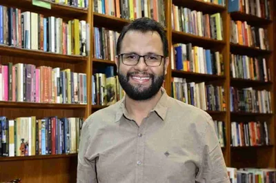 Henrique Vieira diz que Edir Macedo quer se aproximar de Lula