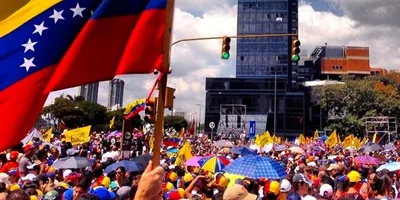 Missionária na Venezuela apela aos brasileiros por oração: ‘Que Deus nos ajude’