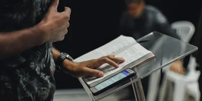 Quem cuida do pastor?