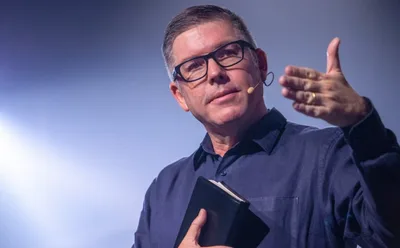 Pastor pede que IBAB seja expulsa de Convenção Batista por heresias de Kivitz