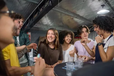 Ferramenta de evangelismo lança série para adolescentes