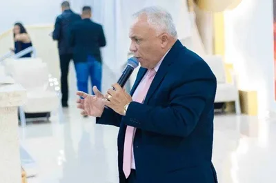 “Milagre não se vende”: Desabafa pastor Ezequias Silva