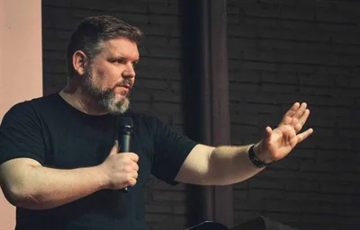 Pastor Jack quer expulsar membros que forem a favor do aborto