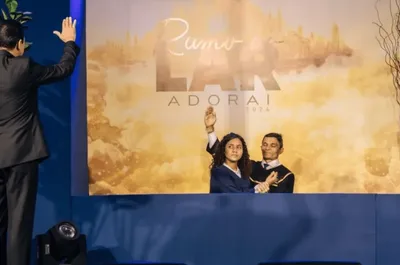 Surdos são batizados em evento com tradução em Libras