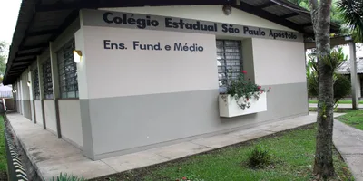 Escola proíbe aluno de evangelizar colegas no intervalo: \"Violação da liberdade religiosa\"