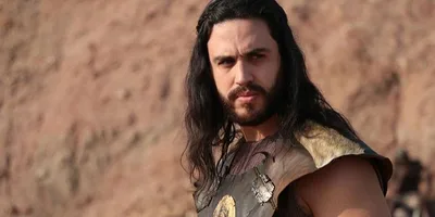 \"Eu usava o personagem para evangelizar\", diz ator da novela Os Dez Mandamentos