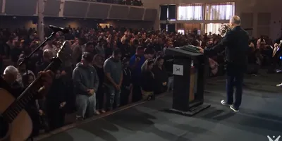 Mais de 300 aceitam Jesus após pregação nos EUA: \"As pessoas estão famintas\"