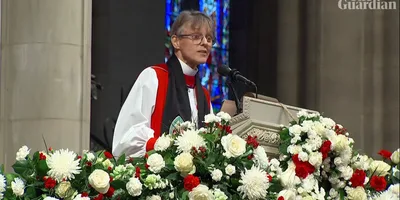 Bispa pede a Trump para ter \"misericórdia\" de LGBTs e migrantes em culto pós-posse