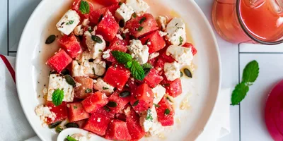 Salada de melancia: leve e refrescante
