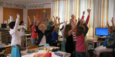 Mães formam grupo de oração em escola e impactam alunos e professores na Holanda