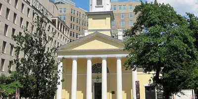 Antes da posse, Trump vai a culto na \"Igreja dos Presidentes\" em Washington