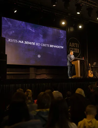 Pastor russo diz que viveu "o ano mais difícil" de seu ministério por guerra