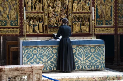 Agenda LGBT da Igreja da Inglaterra causa decepção para anglicanos tradicionais