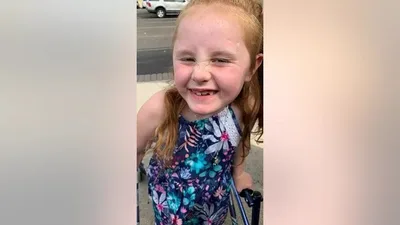 Mãe diz que luta pela vida de sua filha a aproximou de Deus: "Ele fala comigo"