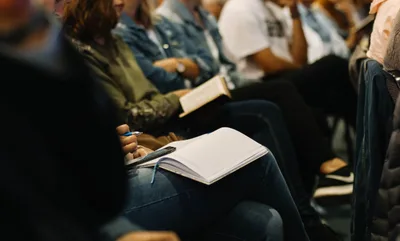Frequência à igreja está abaixo do nível pré-pandemia, indica pesquisa