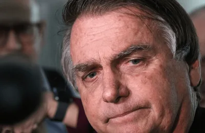 TSE forma maioria para Bolsonaro ficar inelegível por questionar urnas