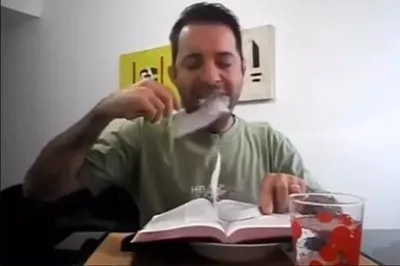 Vídeo de "pastor" comendo páginas da Bíblia repercute nas redes sociais