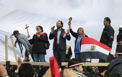 Cristãos coptas presos por protestarem pela reconstrução de igreja são libertados no Egito