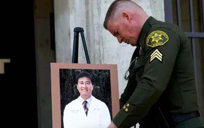 Membro que morreu tentando deter atirador em igreja é visto como herói