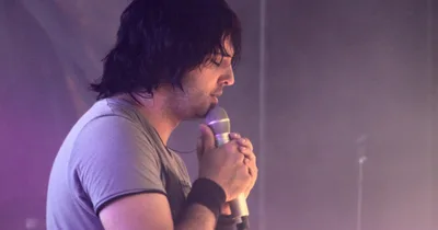 Rosa de Saron perde vocalista e fãs da banda caem no choro