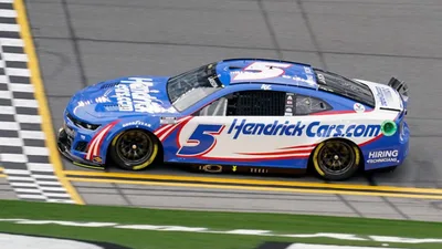Equipe da Nascar doa $ 300 mil a ONG evangélica que atua na Ucrânia