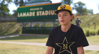 Cego de um olho, menino de 12 anos é destaque no beisebol: "Deus tem um plano"
