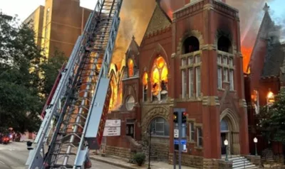 "Satanás não pode nos destruir", dizem membros de igreja batista destruída por incêndio
